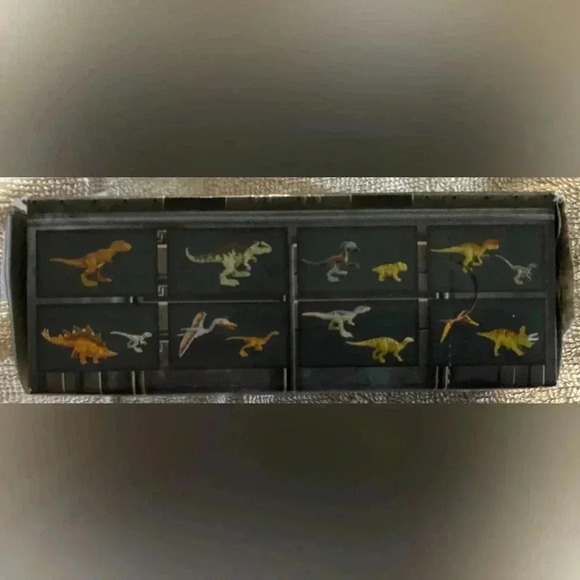 2022 Mattel Jurassic World Dominion Mini Dinosaur Figure un opened-damaged box - Picture 2 of 6